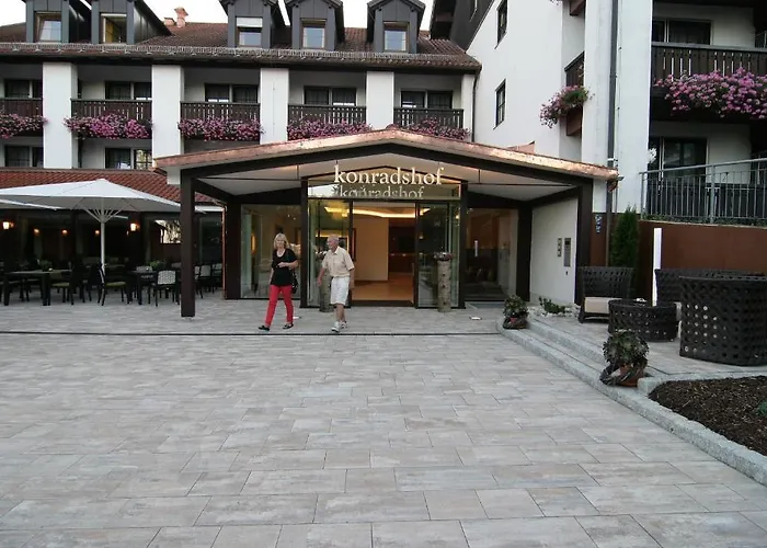 Konradshof 3*